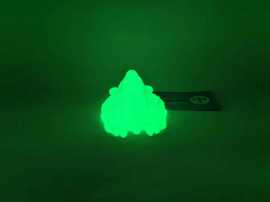 Tête de lion imprimée avec le filament Glow-In-The-Dark de ColorFabb